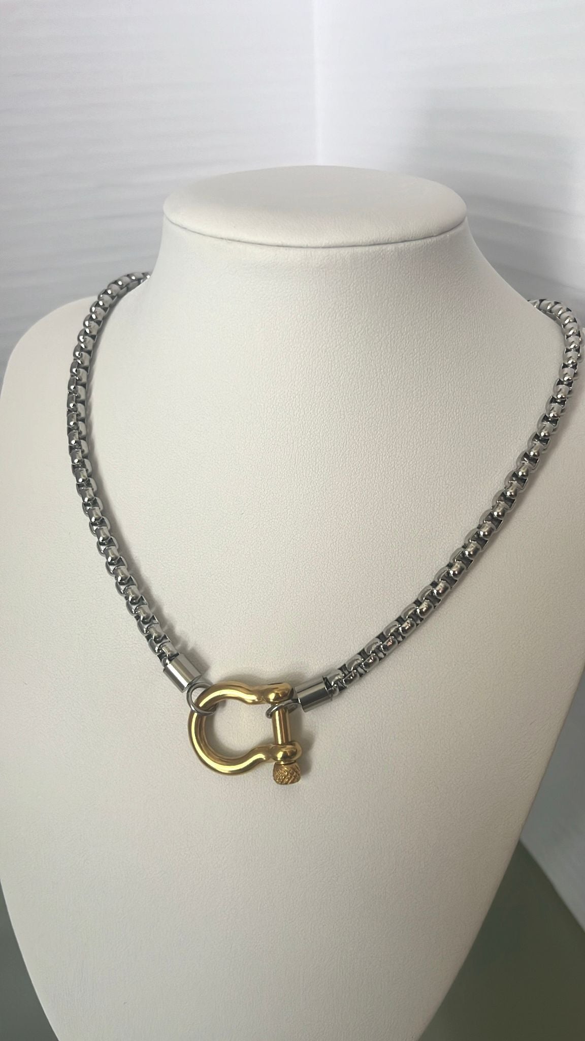 Herradura Plata Con Oro